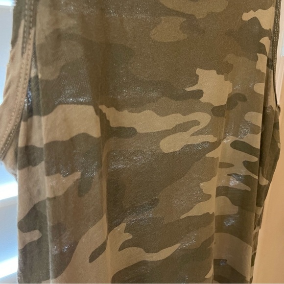 Current/Elliott Green and Brown Muscle Tee - Picture 4 of 9